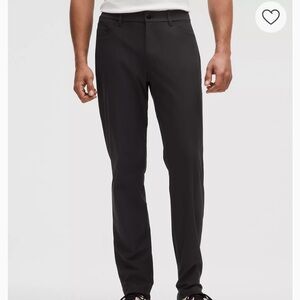 Men’s lululemon pants size 38